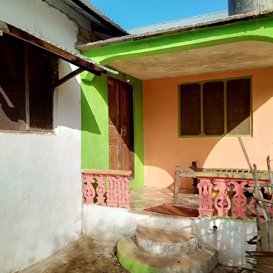 Wasini Raha Snorkeling And Diving Apartment ภายนอก รูปภาพ
